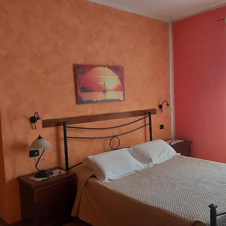 Ca'melia Sarzana