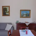 Ca'melia Apartment Sarzana